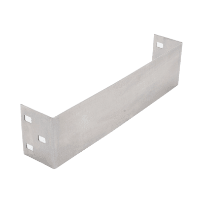 Placa de Cierre para Escalera de Aluminio / Peralte 3 1/4" / Ancho 9" / Incluye Tornillería (CHPCE314X9AK)