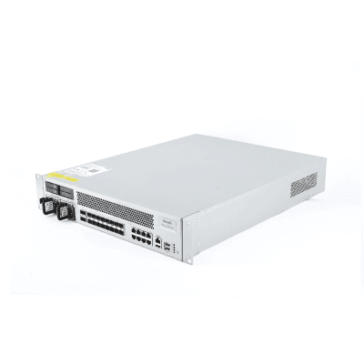 Router Core Balanceador, Hasta 9 Servicios de Internet y Hasta 20 Mil usuarios con un desempeño de 60 Gbps