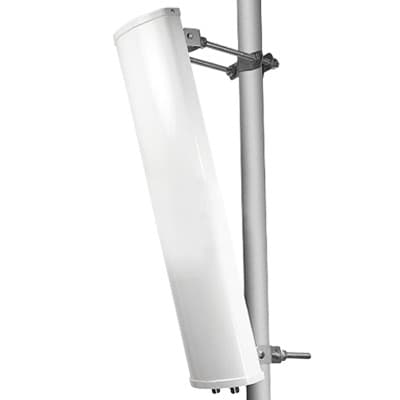 Antena Sectorial Doble Banda 2400 – 2500 MHz / 4900 – 5900 MHz.
